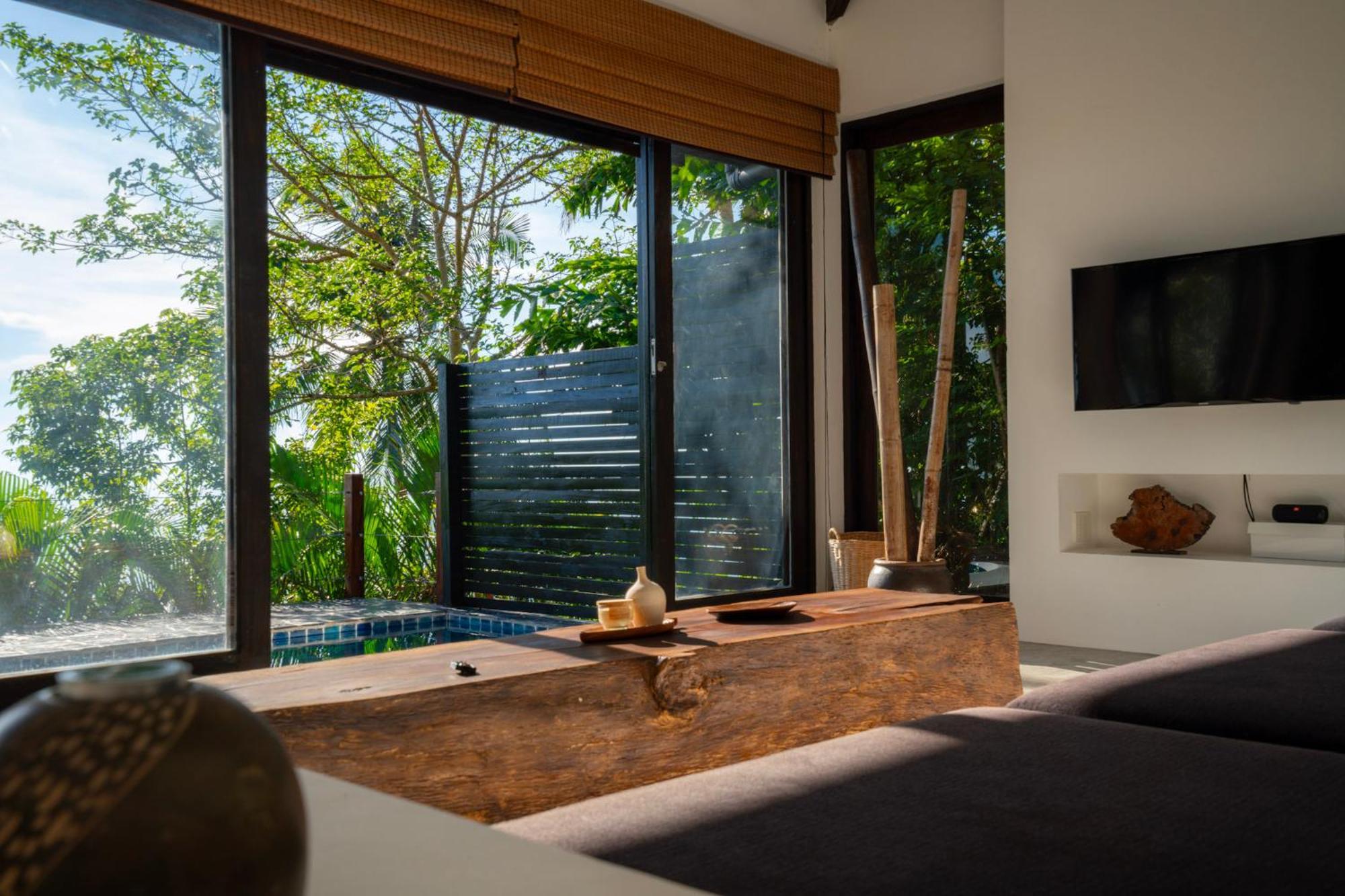 Lunar Villas Koh Tao - Luxury Private Pool Villas Exteriör bild