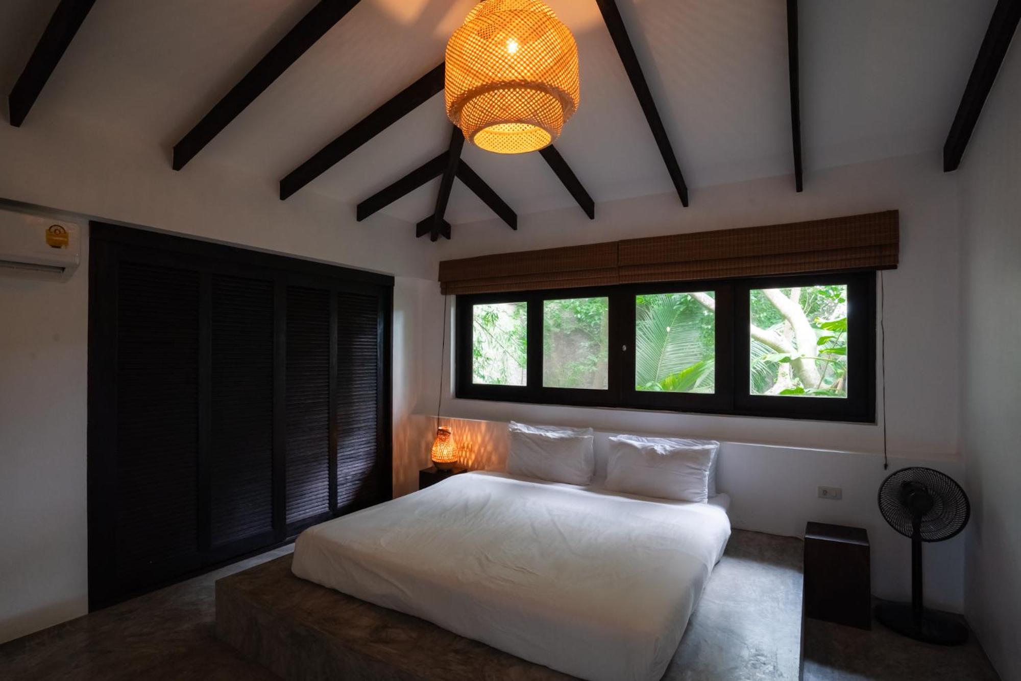 Lunar Villas Koh Tao - Luxury Private Pool Villas Exteriör bild
